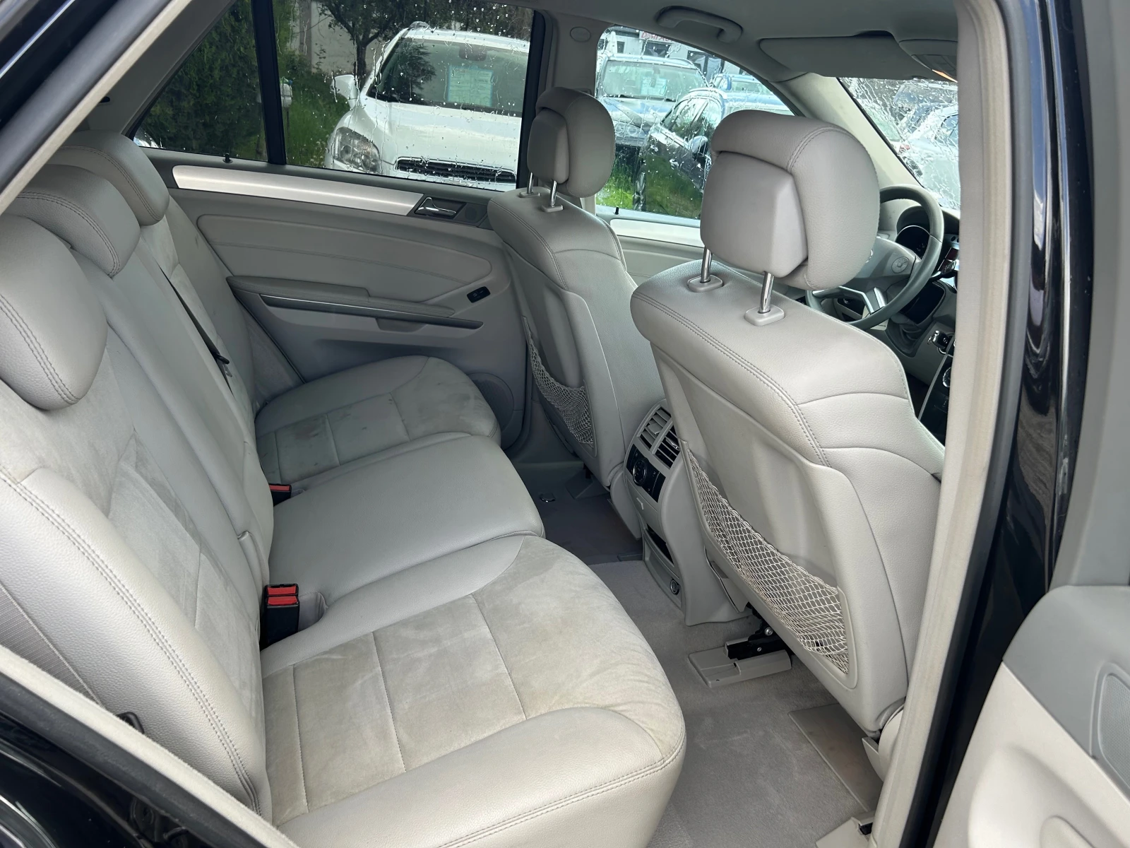 Mercedes-Benz ML 320 3.2CDI EURO4 4X4, снимка 12 - Автомобили и джипове - 54513746