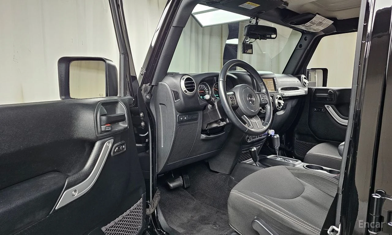 Jeep Wrangler UNLIMITED RUBICON/3.6/ЛЕБЕДКА/КАМЕРА/НАВИ, снимка 10 - Автомобили и джипове - 54623571