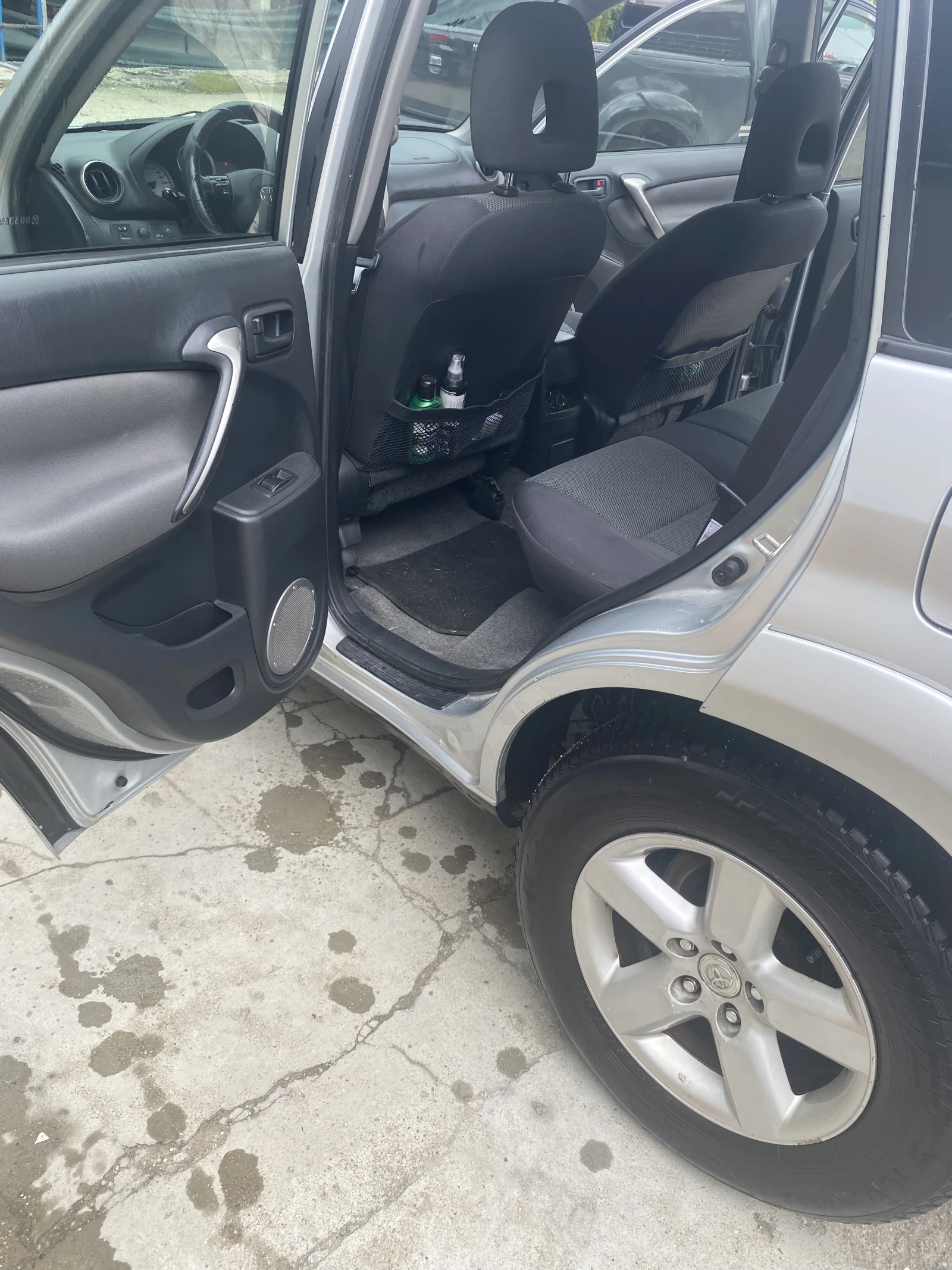 Toyota Rav4, снимка 5 - Автомобили и джипове - 54624566