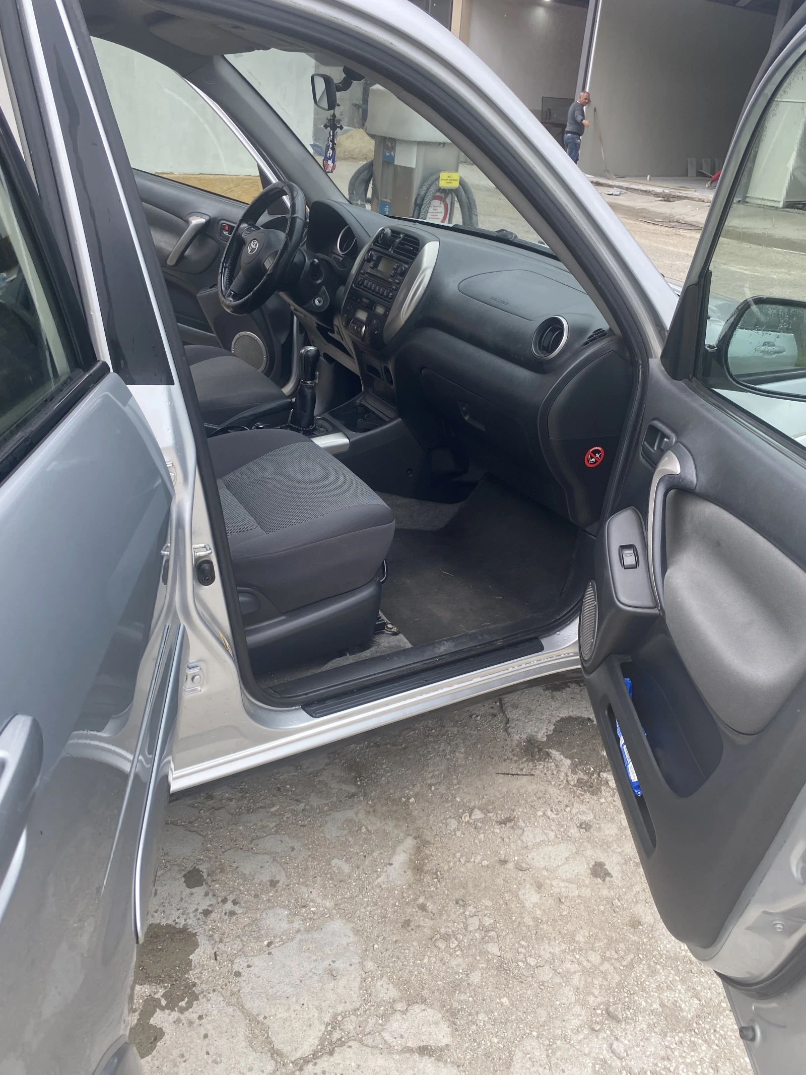 Toyota Rav4, снимка 3 - Автомобили и джипове - 54624566