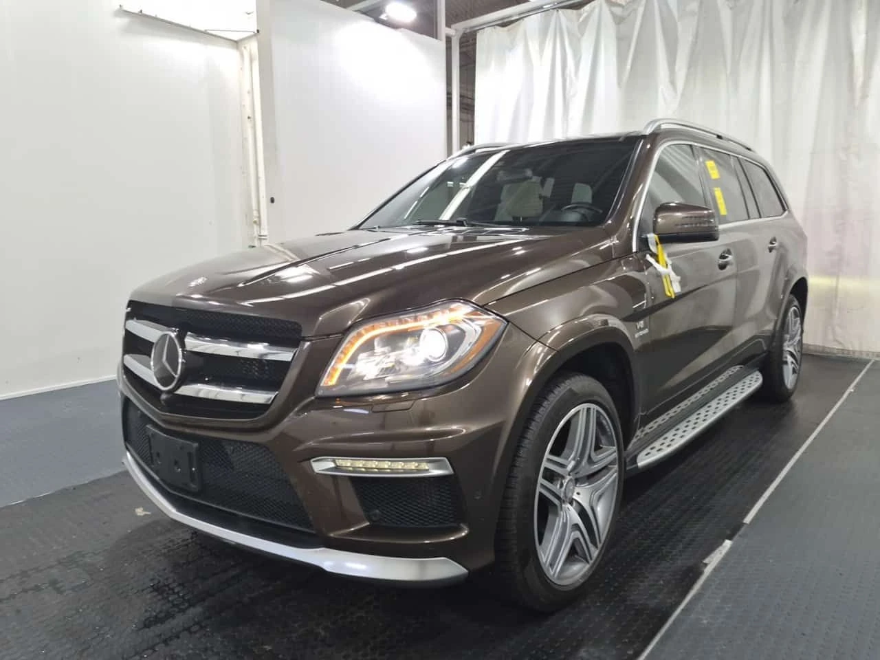Mercedes-Benz GL 63 AMG * 360 КАМЕРА * ПАНОРАМА * ОБДУХВАНЕ * АВТОКРЕДИТ
