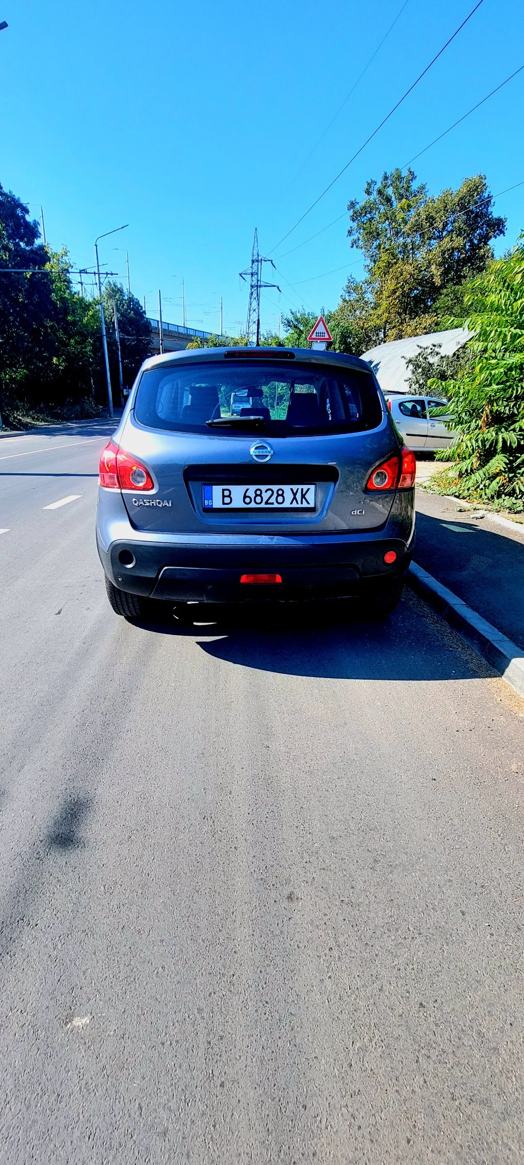Nissan Qashqai 1.5 dCi-106 к.с/Мулти волан/Panorama/6 скорости, снимка 5 - Автомобили и джипове - 55736680