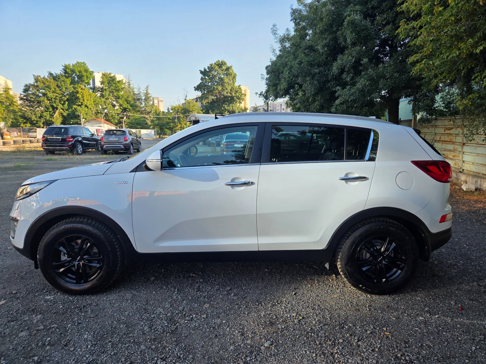 Kia Sportage 2.0CRDI-FACE-LIFT 4x4, снимка 8 - Автомобили и джипове - 55872682