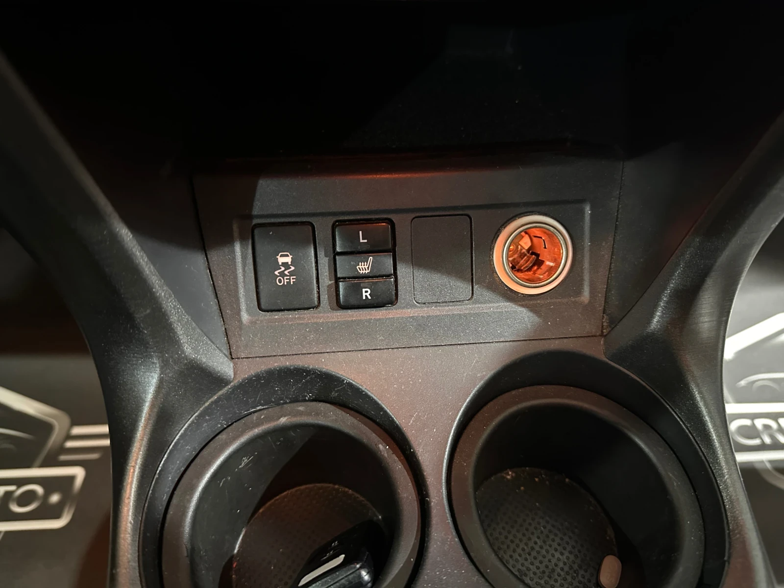 Toyota Rav4 D-4D, снимка 12 - Автомобили и джипове - 55920602