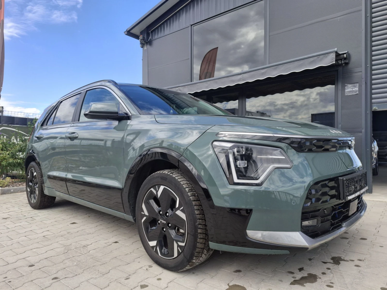Kia Niro 64kw * 59x.km* 204k.c * * Exclusive , снимка 7 - Автомобили и джипове - 56180414