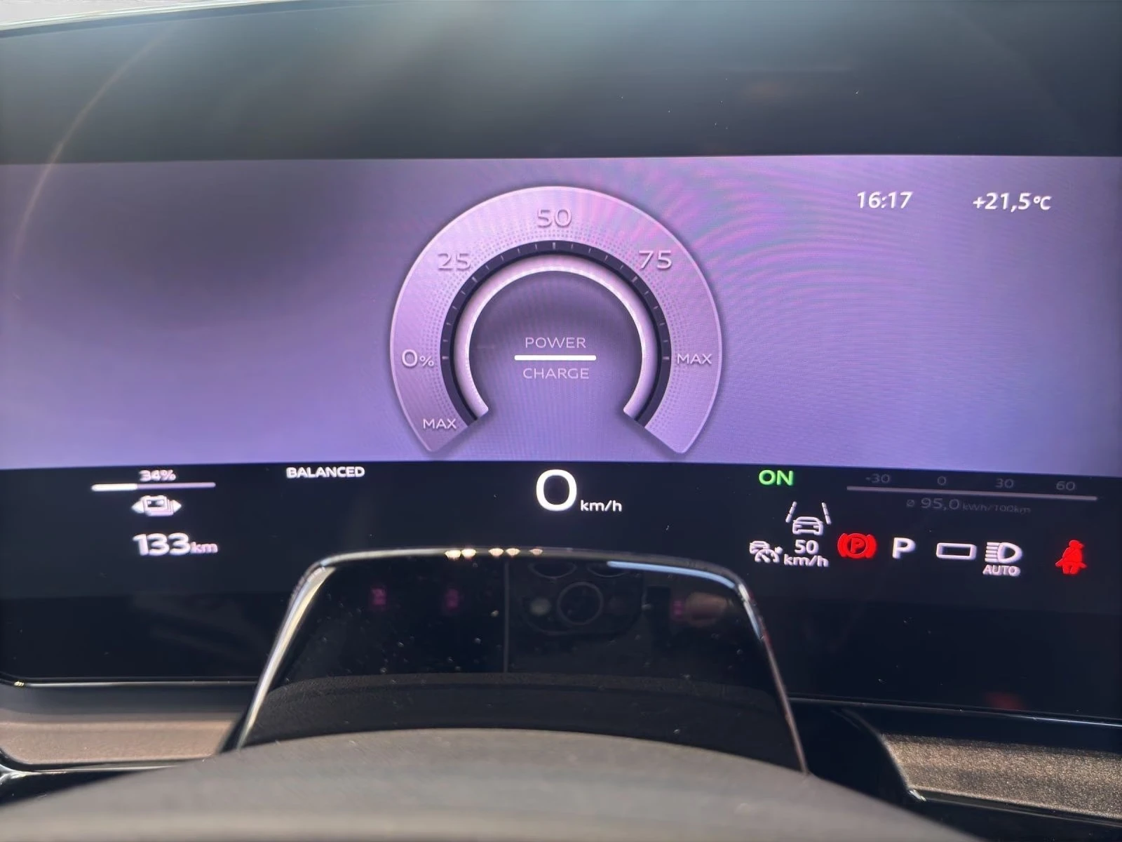 Audi Q6 E-TRON S LINE PANO HEAD UP 360 CAMERA, снимка 5 - Автомобили и джипове - 56563016