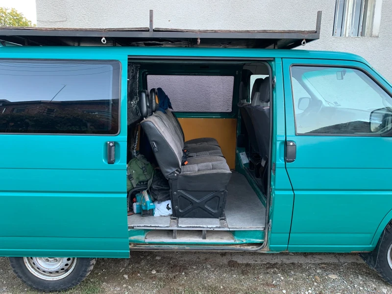 VW Transporter Synchro, снимка 11 - Бусове и автобуси - 52327103