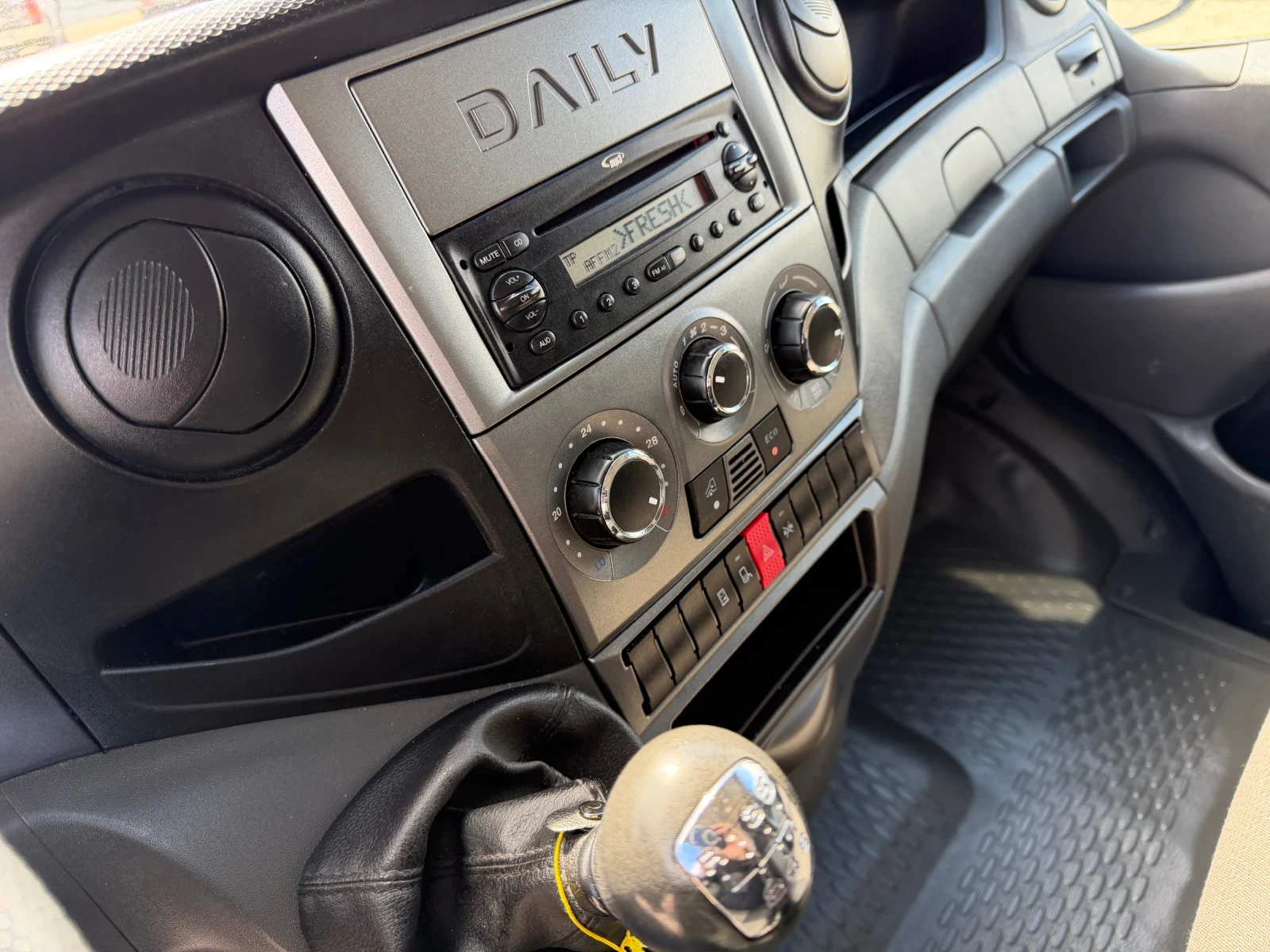 Iveco Daily 212Х.КМ!50C15!3.0!ДВ.ГУМА!ДО3.5Т!П.БОРД!, снимка 12 - Бусове и автобуси - 54167443