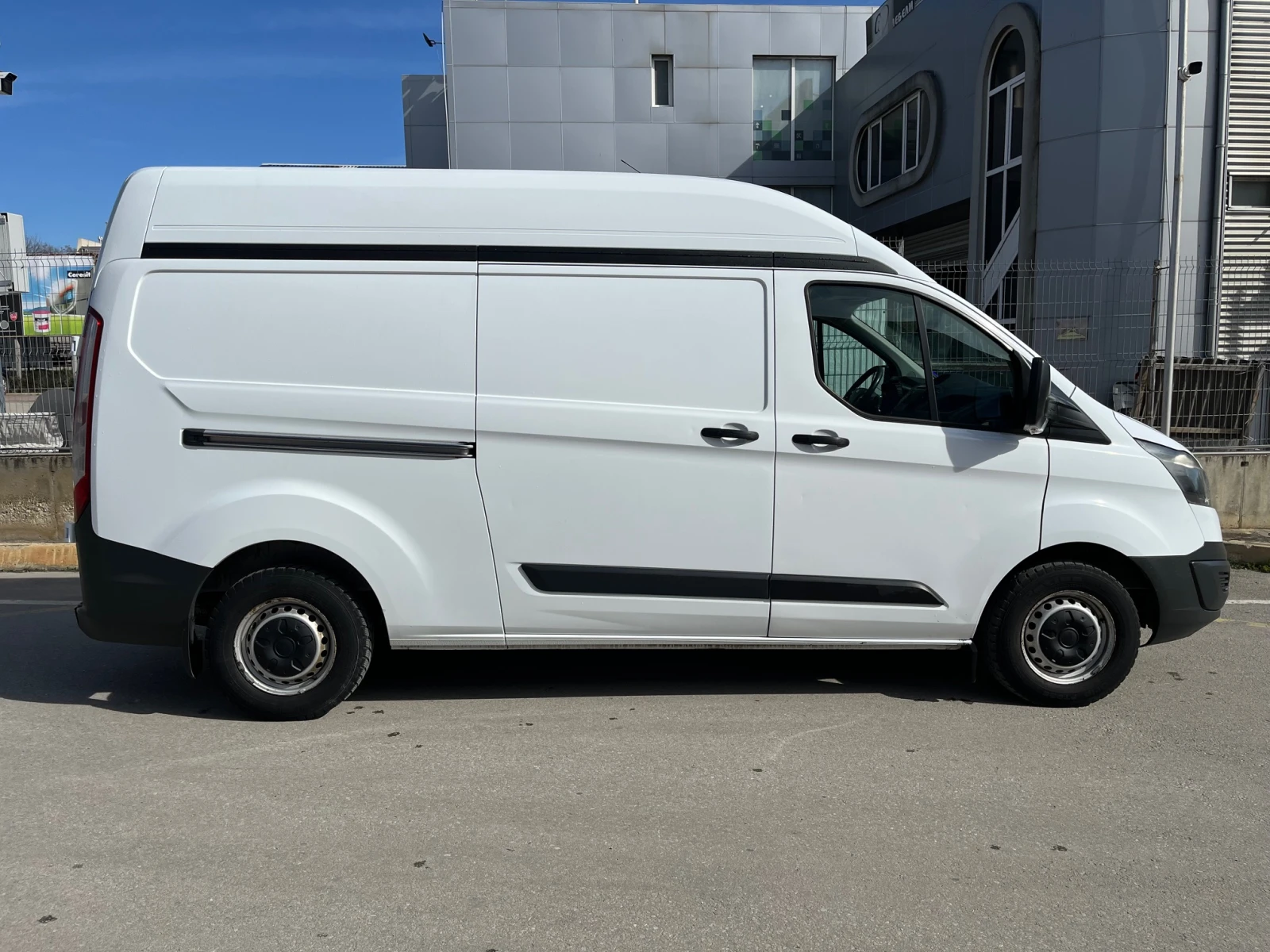 Ford Transit Custom 2.2 TDCI L2H2, снимка 2 - Бусове и автобуси - 54292065