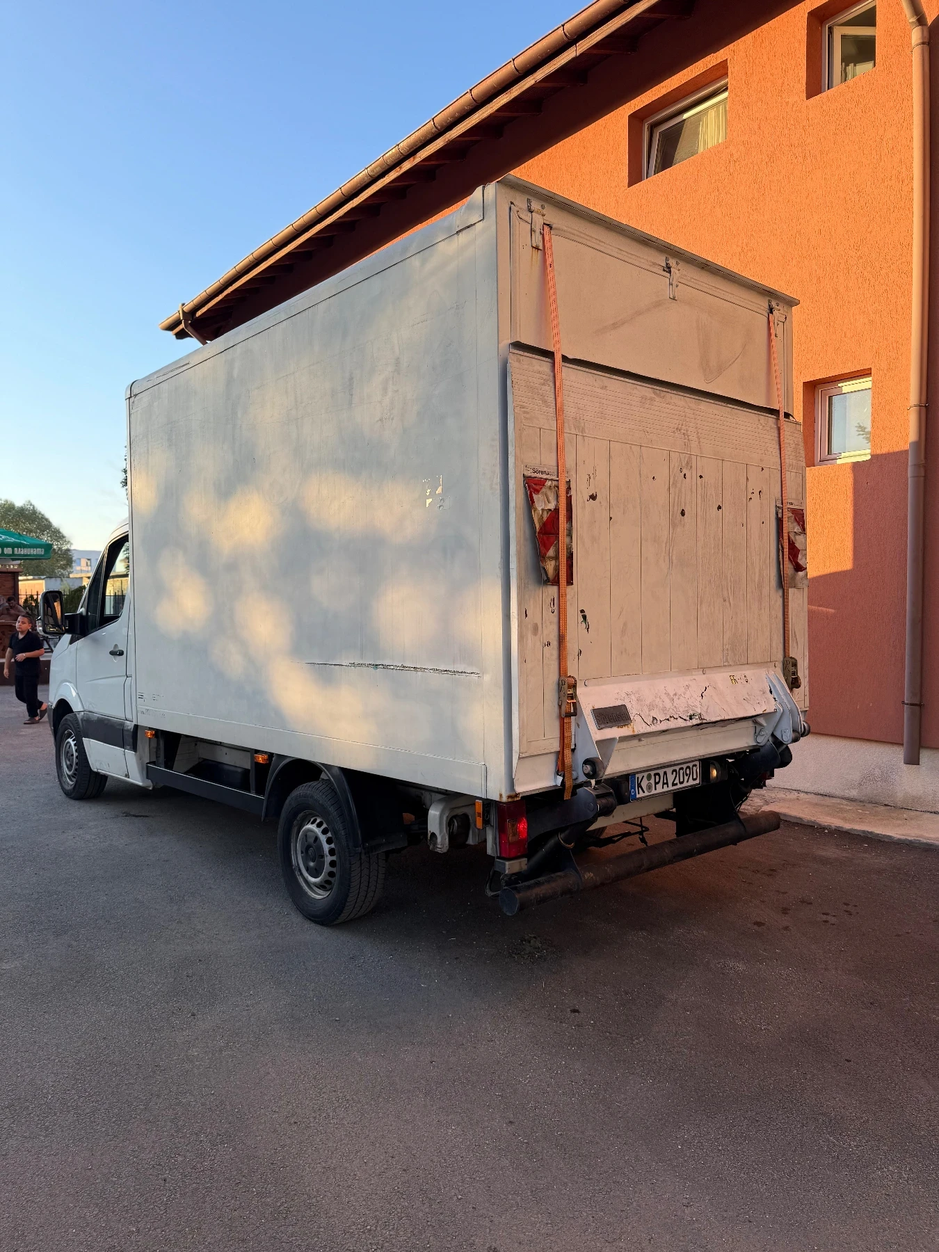 VW Crafter, снимка 4 - Бусове и автобуси - 54495284