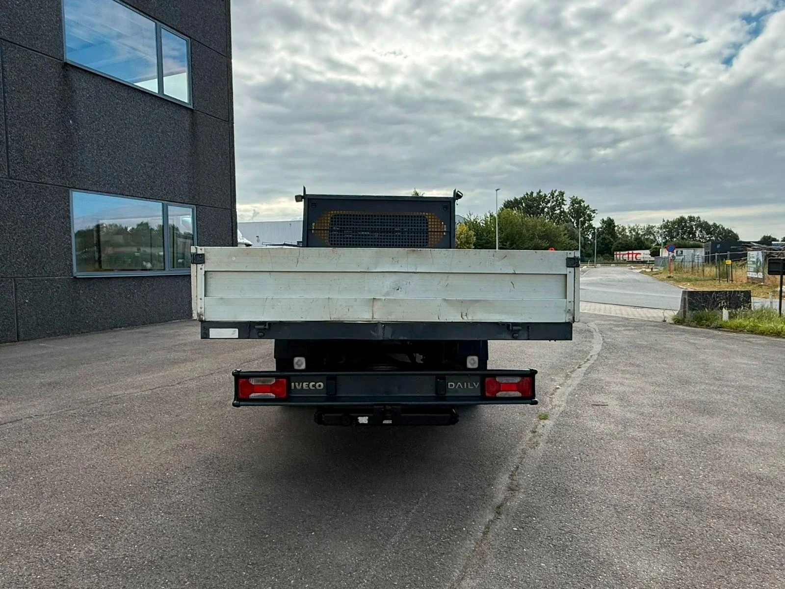 Iveco Daily 40c15* 3.0HPI* 3.5тона* 4.20м.* , снимка 7 - Бусове и автобуси - 55739332