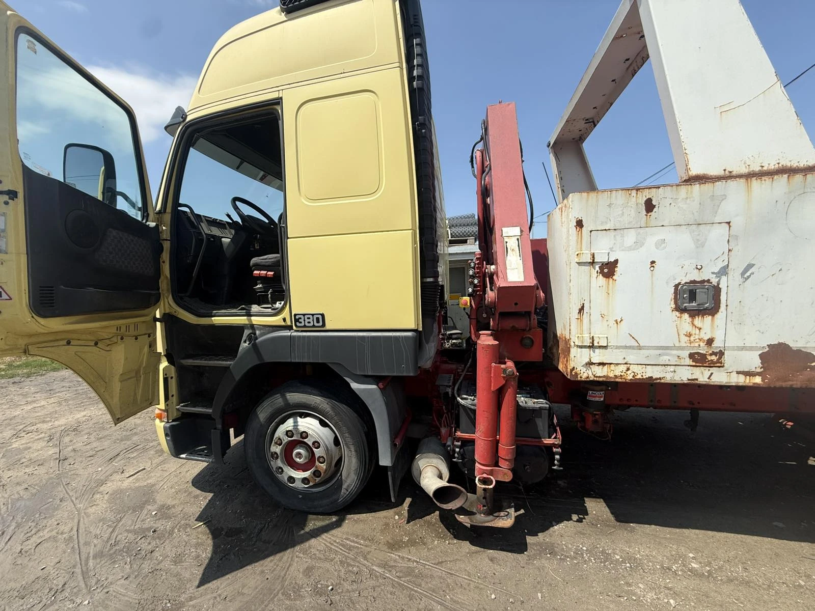 Volvo Fh 380, снимка 8 - Камиони - 55390469