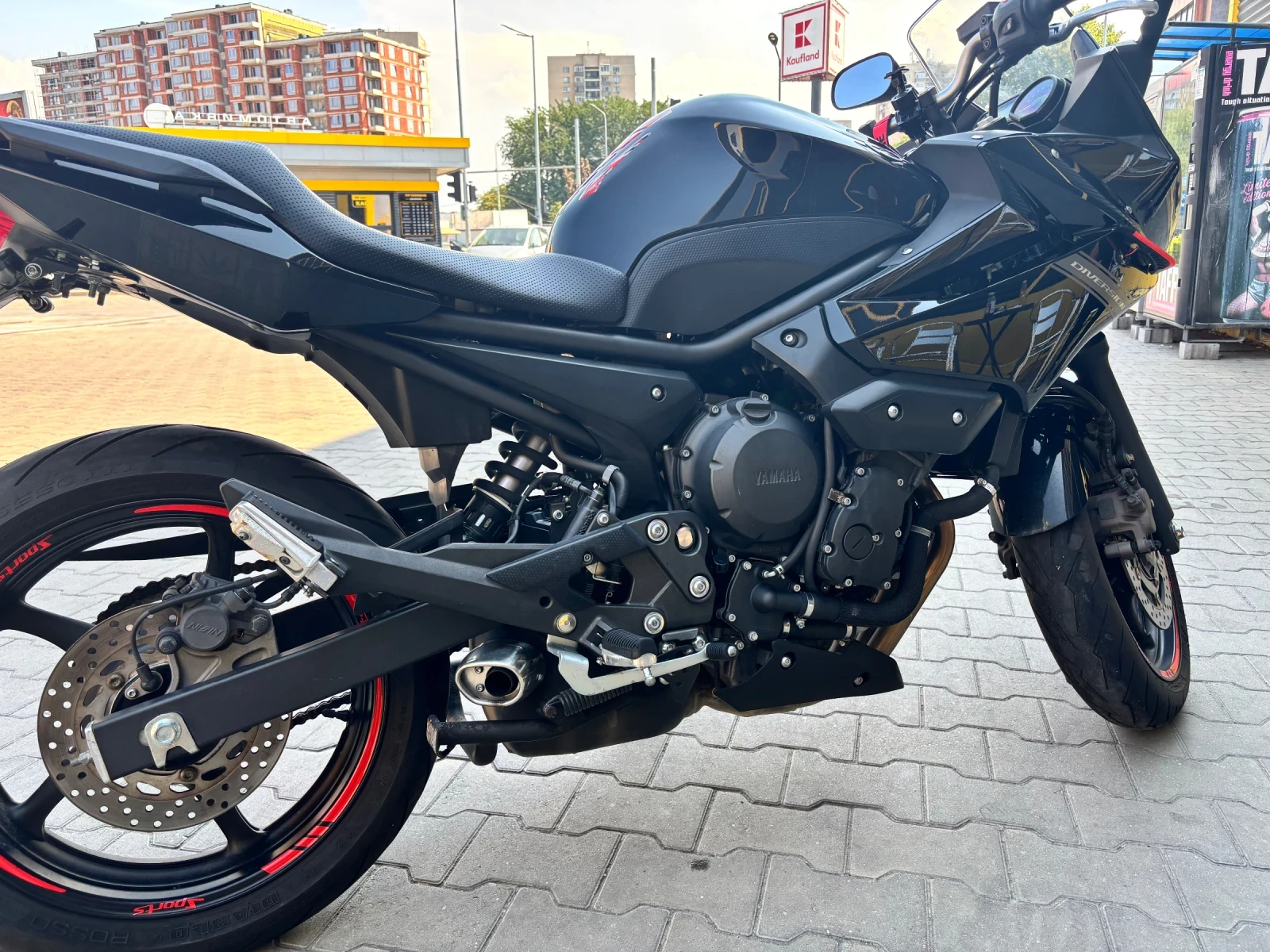 Yamaha XJ6, снимка 10 - Мотоциклети и мототехника - 55426754