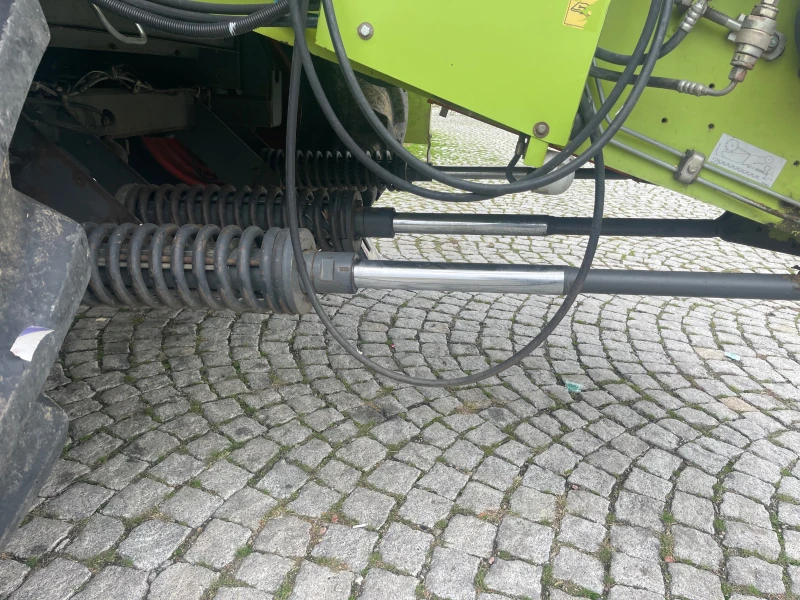 Комбайн Claas MEGA 208 DOMINATOR + CLAAS C600 ЛИЗИНГ, снимка 8 - Селскостопанска техника - 52053526