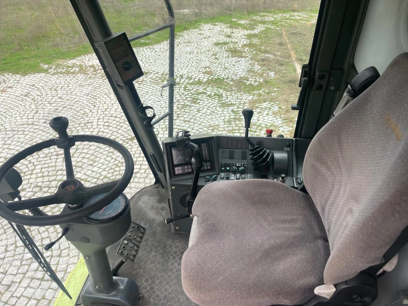 Комбайн Claas MEGA 208 DOMINATOR + CLAAS C600 ЛИЗИНГ, снимка 10 - Селскостопанска техника - 52053526