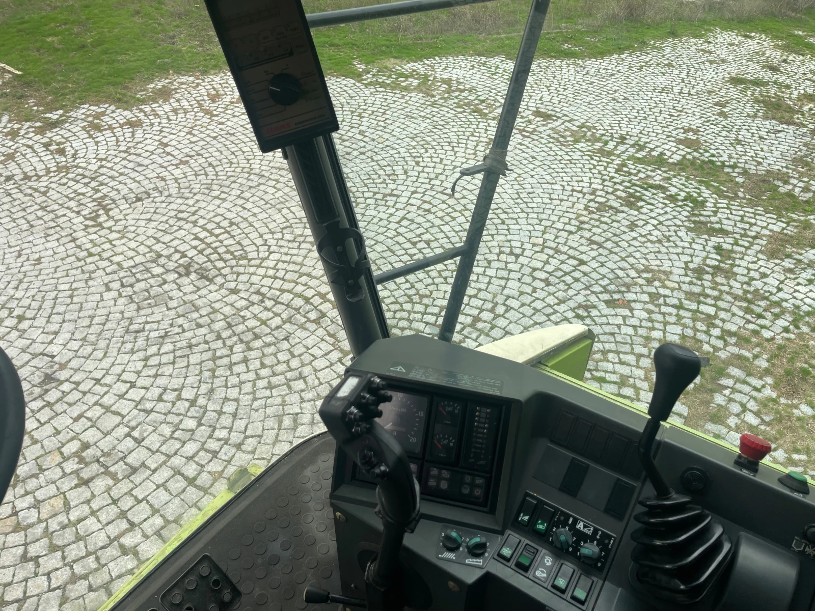  Claas MEGA 208 DOMINATOR + CLAAS C600  | Mobile.bg   12