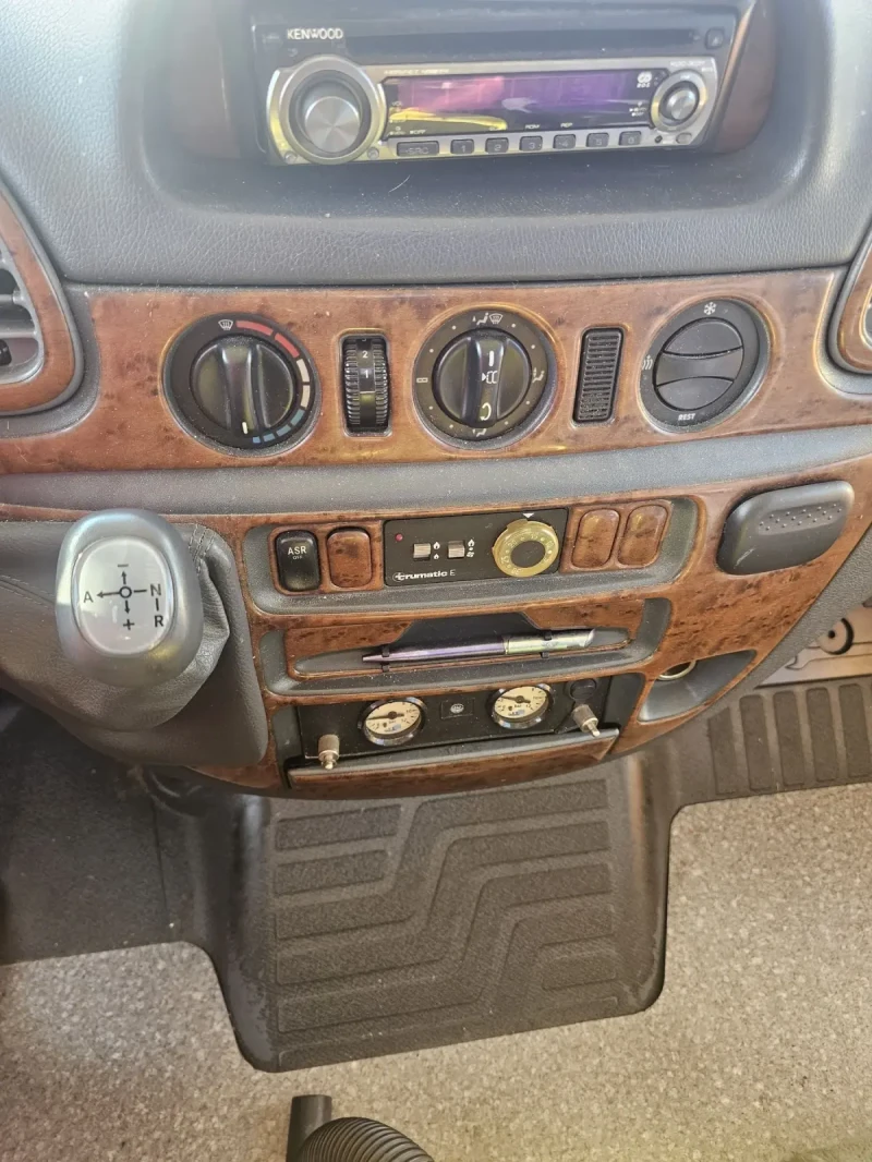 Кемпер HYMER / ERIBA S 650, снимка 12 - Каравани и кемпери - 51533815