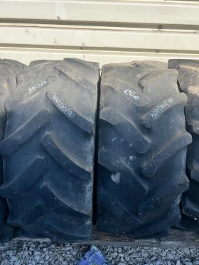 Гуми, снимка 1