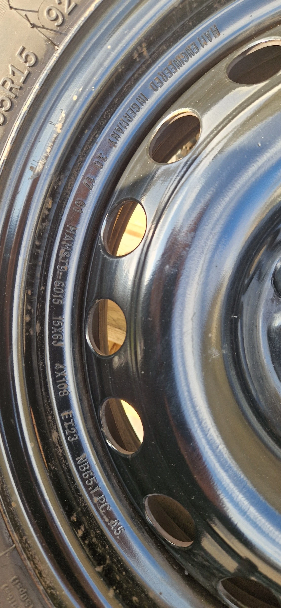 ���� � ������ 185/65R15 | Mobile.bg � ����������� 2