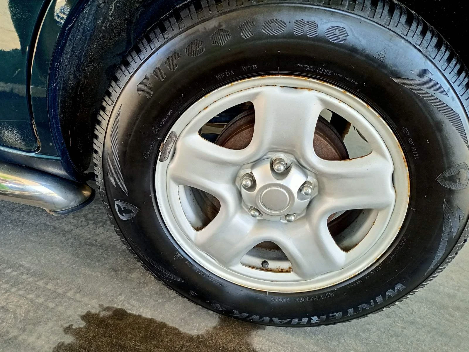 Гуми с джанти Firestone 215/70R16, снимка 2 - Гуми и джанти - 55702521