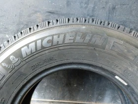 Гуми Зимни 225/75R16, снимка 4 - Гуми и джанти - 40476197