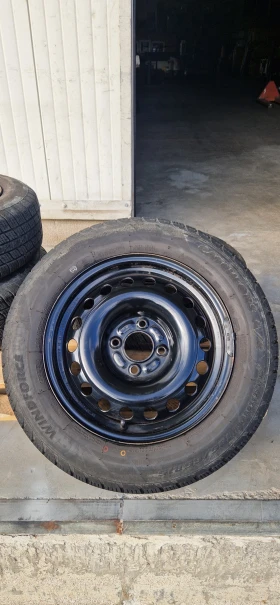 Гуми с джанти Други 185/65R15