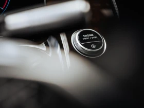 Mercedes-Benz S 400 D 4MATIC* 360* 3xTV* PANO* Head Up* Обдухв* Масаж*, снимка 15