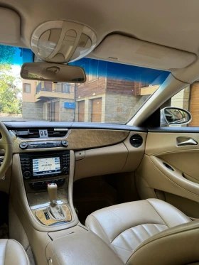 Mercedes-Benz CLS 320, снимка 13