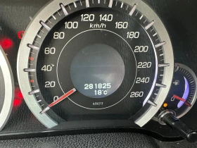 Honda Accord 2.4 Benzin, automatic, снимка 10