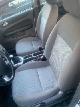 Ford Focus 1.4 - 2550 € / 4987.37 лв. - 75897534 8