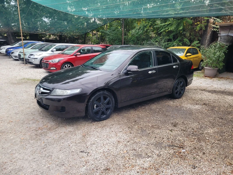 Honda Accord 2.0 i-vtec , снимка 1 - Автомобили и джипове - 47474412