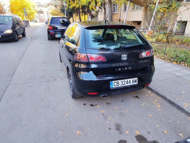 Seat Ibiza, снимка 4 - Автомобили и джипове - 47907000