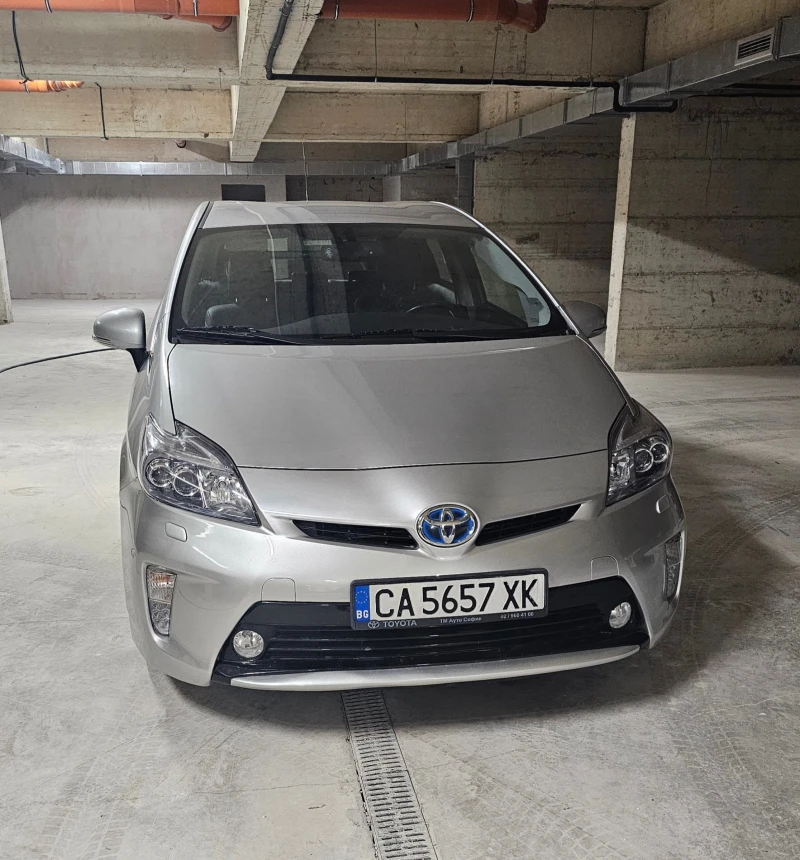 Toyota Prius, снимка 2 - Автомобили и джипове - 47984324