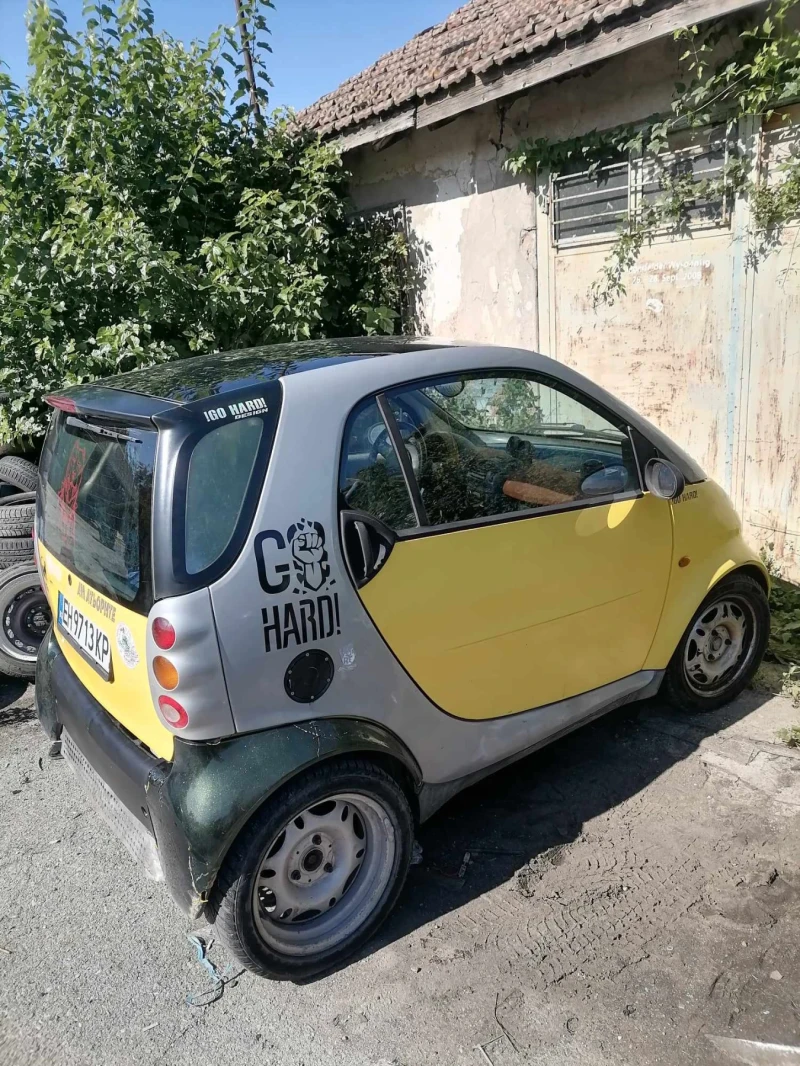 Smart Fortwo, снимка 1 - Автомобили и джипове - 48117480