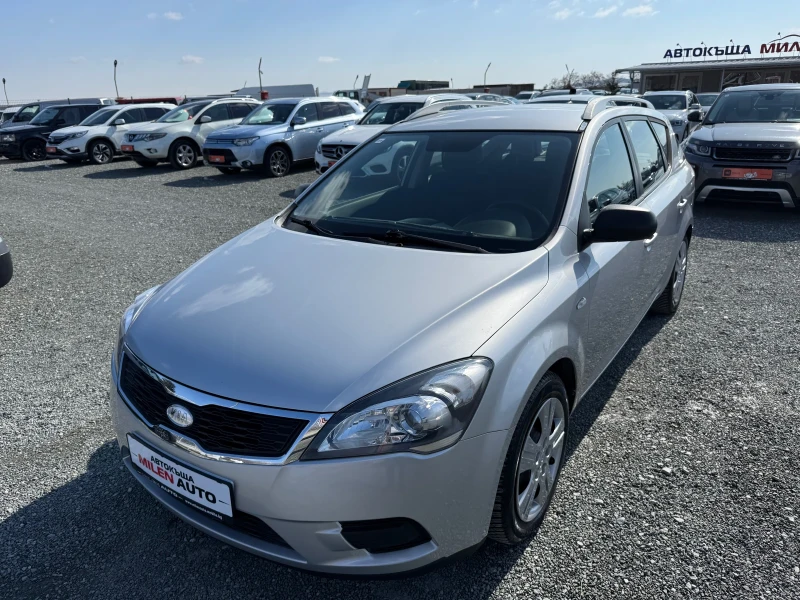 Kia Ceed (KATO НОВА)^(АГУ), снимка 1 - Автомобили и джипове - 49071616