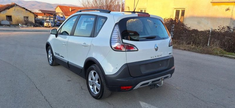 Renault Scenic 1.5 Dci X-Mod Evro 5, снимка 4 - Автомобили и джипове - 49225925