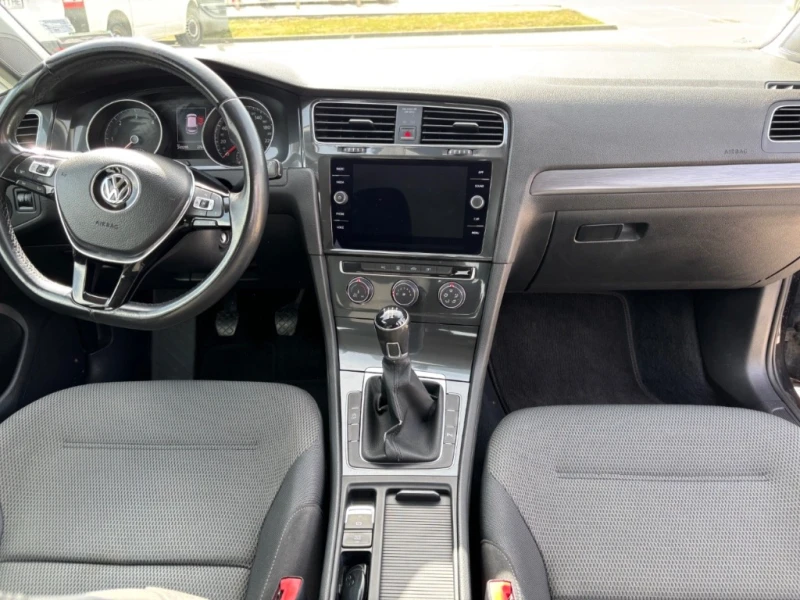 VW Golf, снимка 8 - Автомобили и джипове - 49584237