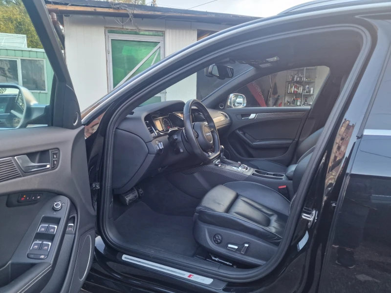 Audi Rs4 Avant 4.2 FSI QUATTRO, снимка 9 - Автомобили и джипове - 52007763
