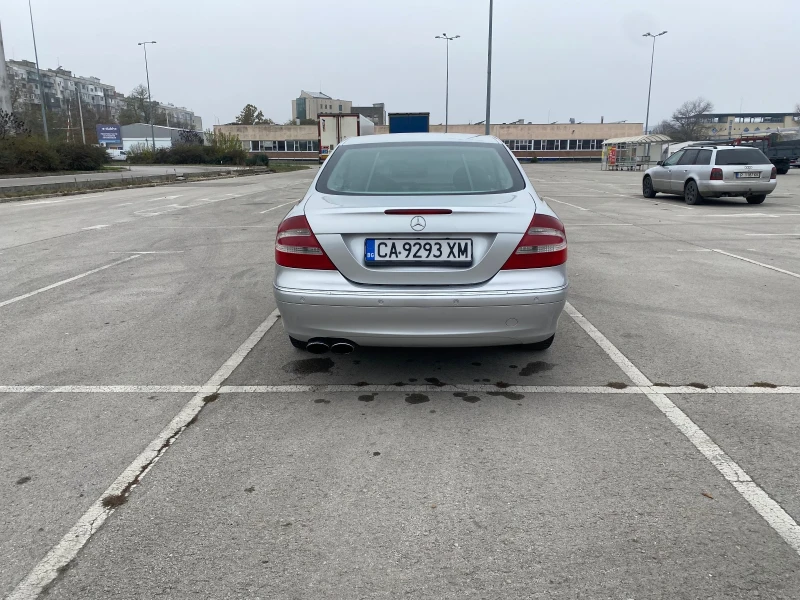 Mercedes-Benz CLK 320, снимка 6 - Автомобили и джипове - 52426755