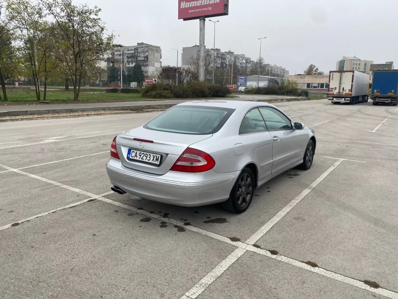 Mercedes-Benz CLK 320, снимка 4 - Автомобили и джипове - 52426755