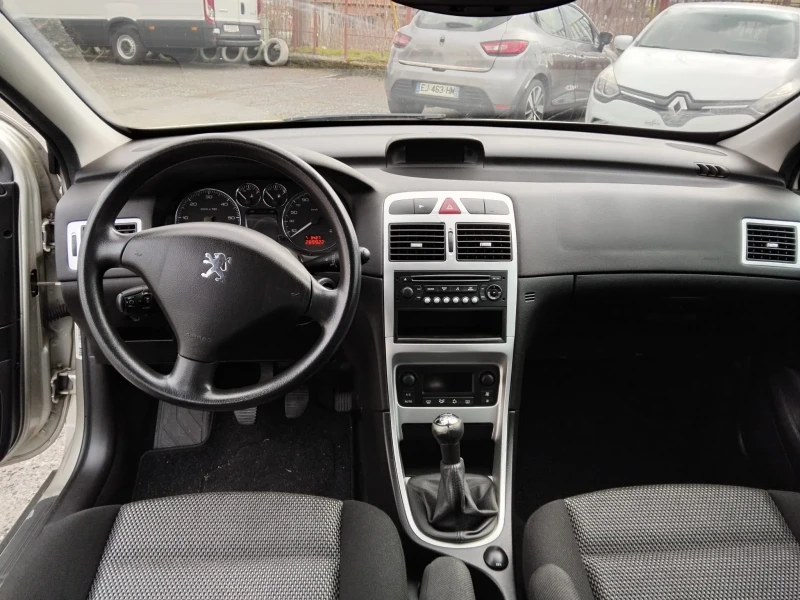 Peugeot 307 1.6HDI, 109кс.5ск., снимка 10 - Автомобили и джипове - 52970705