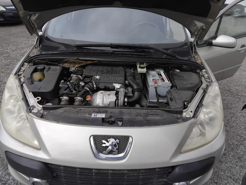 Peugeot 307 1.6HDI, 109кс.5ск., снимка 12 - Автомобили и джипове - 52970705