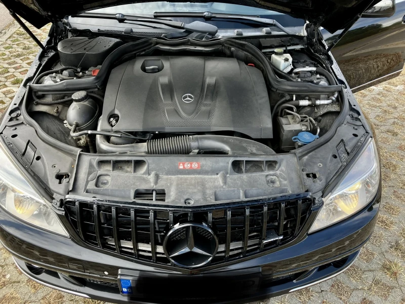 Mercedes-Benz C 220, снимка 12 - Автомобили и джипове - 53135185