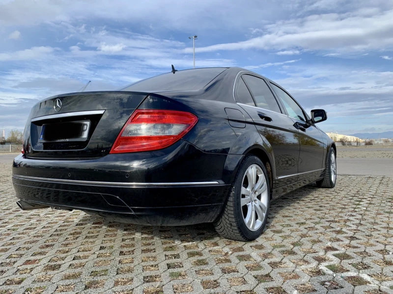 Mercedes-Benz C 220, снимка 14 - Автомобили и джипове - 53135185