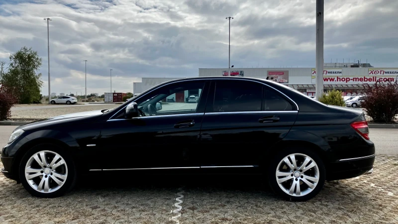 Mercedes-Benz C 220, снимка 9 - Автомобили и джипове - 53135185