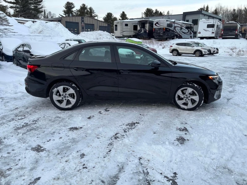 Audi A3 * Komfort * CARFAX * БЕЗ ПЪРВОНАЧАЛНА ВНОСКА, снимка 3 - Автомобили и джипове - 53182694