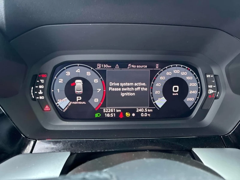 Audi A3 * Komfort * CARFAX * БЕЗ ПЪРВОНАЧАЛНА ВНОСКА, снимка 8 - Автомобили и джипове - 53182694