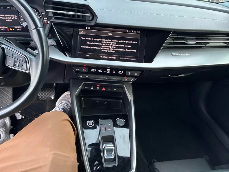 Audi A3 * Komfort * CARFAX * БЕЗ ПЪРВОНАЧАЛНА ВНОСКА, снимка 9 - Автомобили и джипове - 53182694