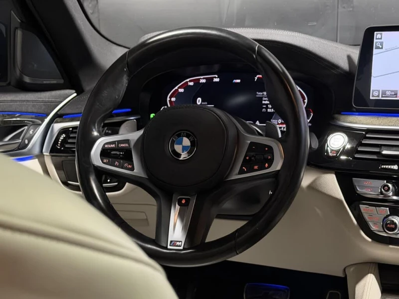 BMW 530 i xDrive* АвтоКредит (ЦЕНА ДО БГ), снимка 12 - Автомобили и джипове - 53502186