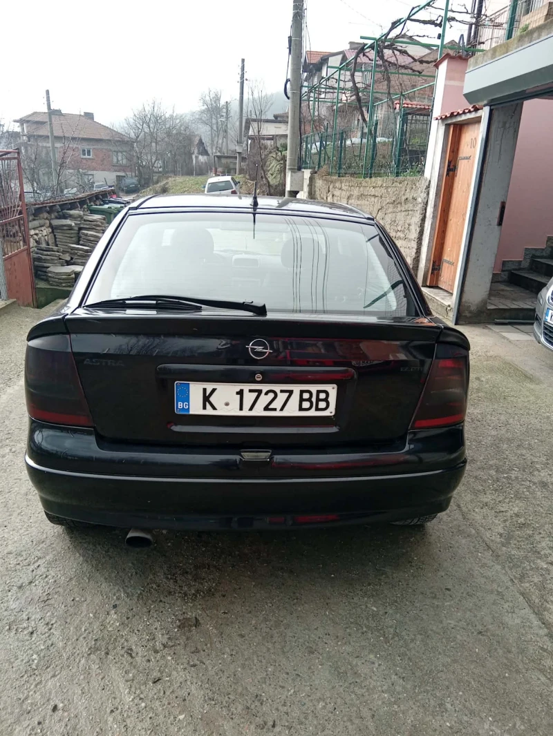 Opel Astra, снимка 15 - Автомобили и джипове - 53577682